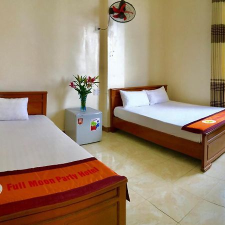 Full Moon Party Hotel Хайфон Экстерьер фото